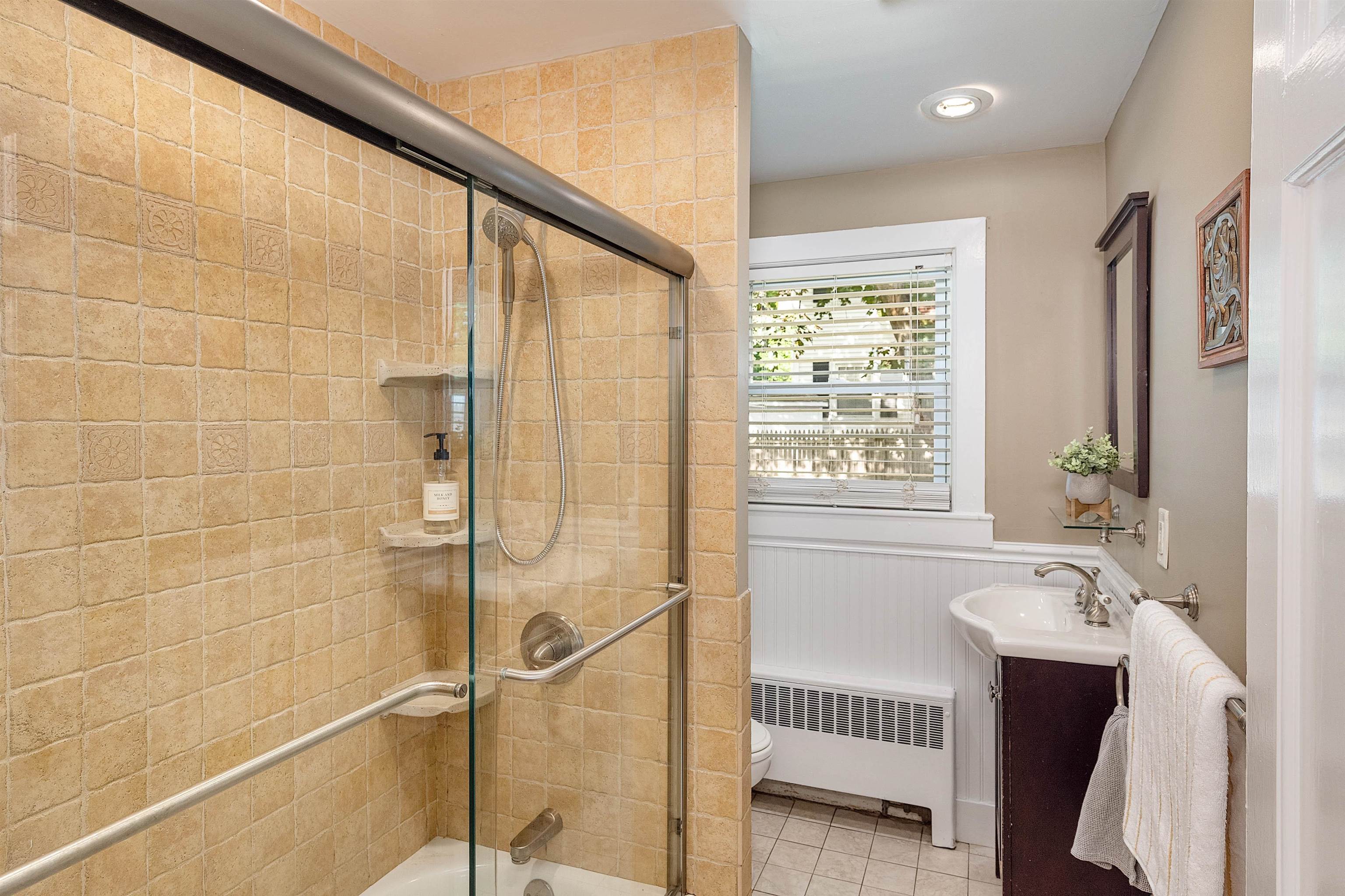 225 River Road Manchester, NH 03104 - Photo 21 of 24 Gallery Image 21