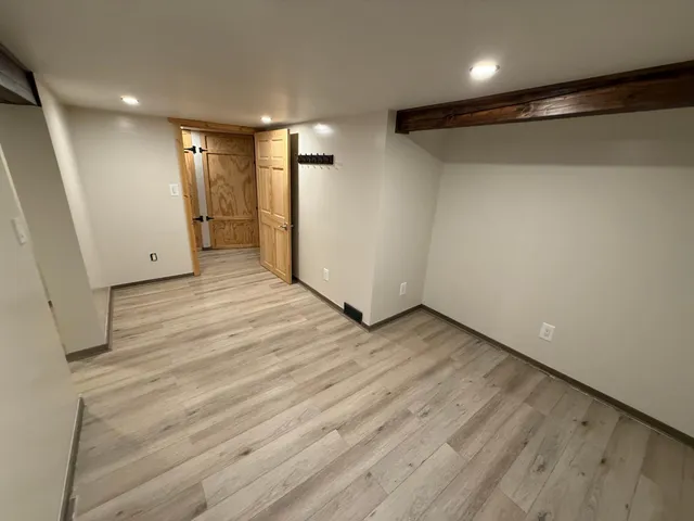 $275,000 | 11966 Lindquist Road, Hibbing, MN 55746