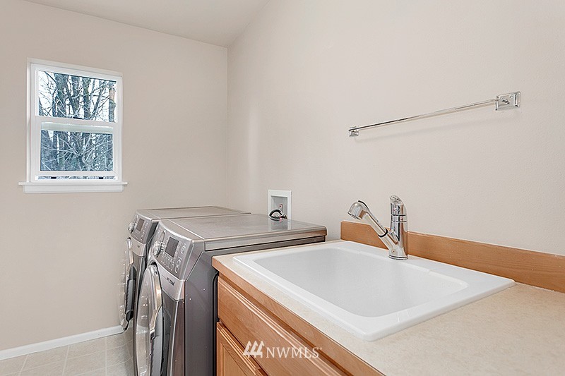 16560 Southeast 162nd Street Renton, WA 98058 - Photo 14 of 25 Gallery Image 14