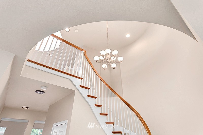 16560 Southeast 162nd Street Renton, WA 98058 - Photo 22 of 25 Gallery Image 22