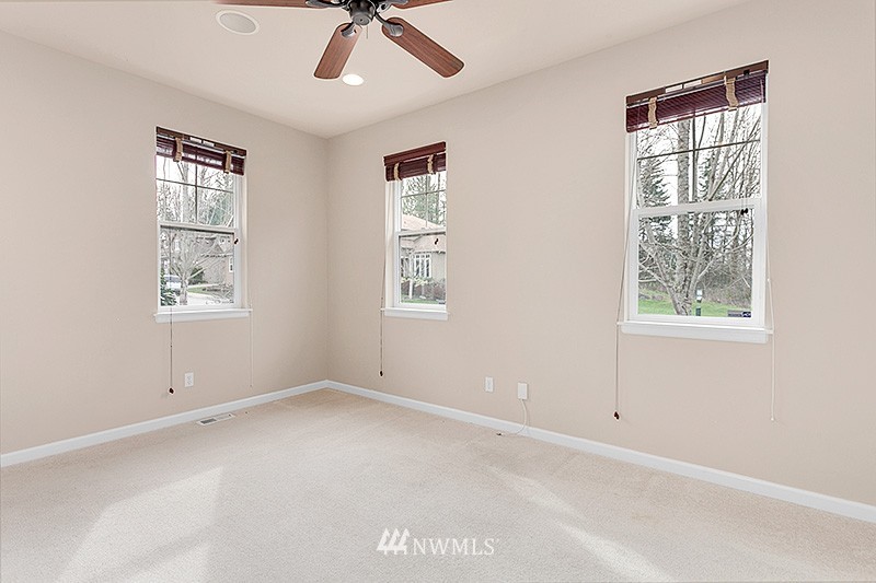 16560 Southeast 162nd Street Renton, WA 98058 - Photo 23 of 25 Gallery Image 23
