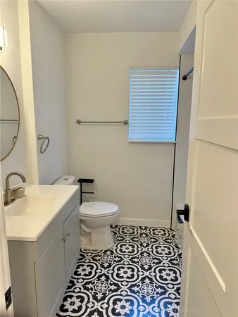 $2,350 | 1714 Enfield Road, Unit 105, Austin, TX 78703