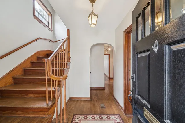 $435,000 | 510 East Main Street, Humble, TX 77338