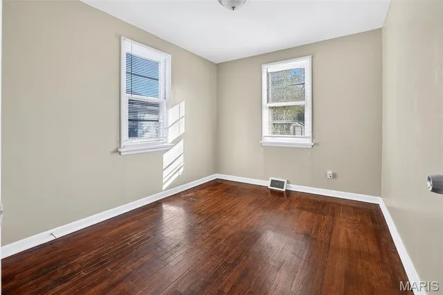 $165,000 | 10592 Clarendon Avenue, St. Louis, MO 63114