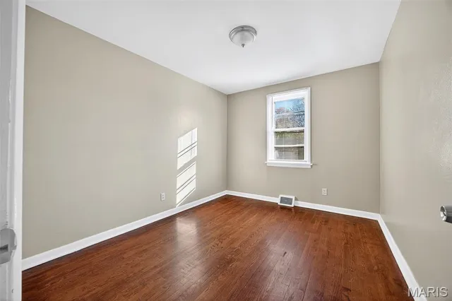 $165,000 | 10592 Clarendon Avenue, St. Louis, MO 63114