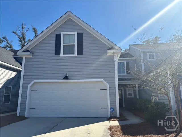 $2,400 | 697 Waybridge Way, Richmond Hill, GA 31324