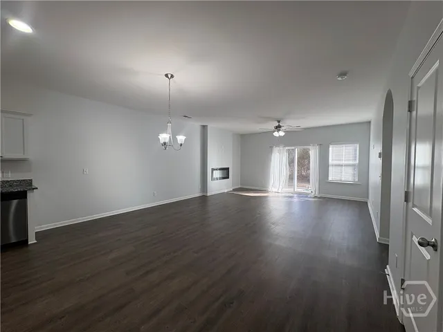 $2,400 | 697 Waybridge Way, Richmond Hill, GA 31324