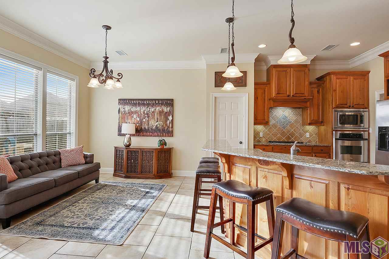 9049 Spring Grove Drive Baton Rouge, LA 70809 - Photo 8 of 19 Gallery Image 8