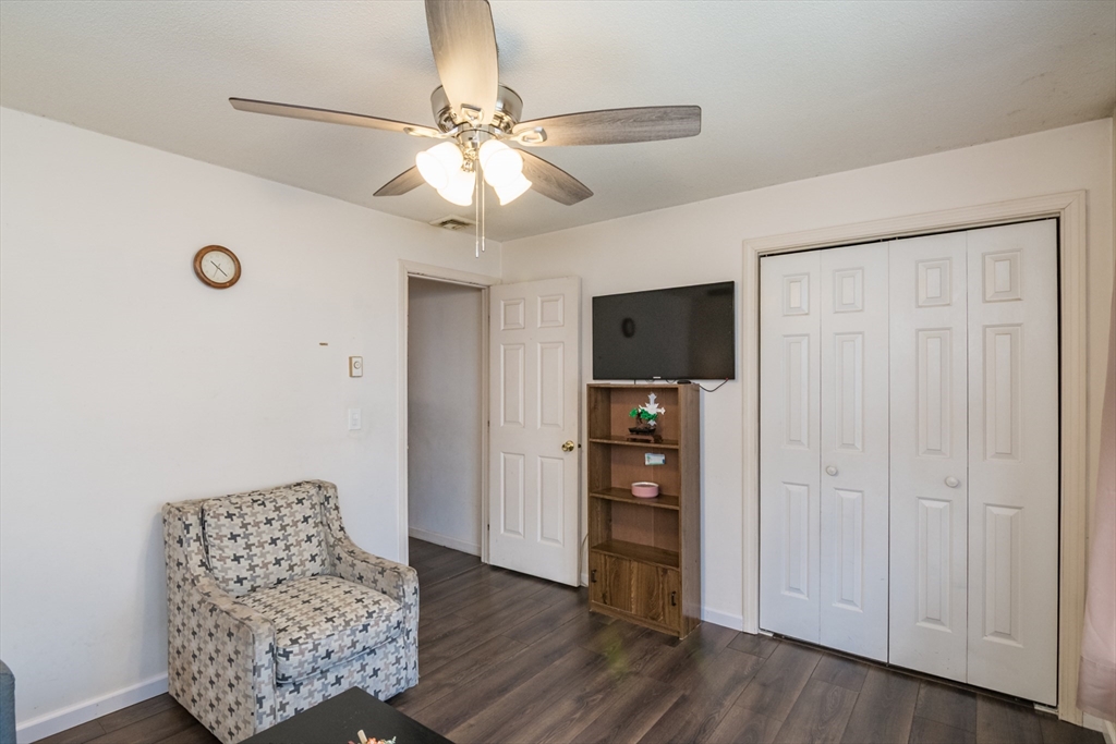 189 Essex Street, Unit R Springfield, MA 01151 - Photo 17 of 25 Gallery Image 17