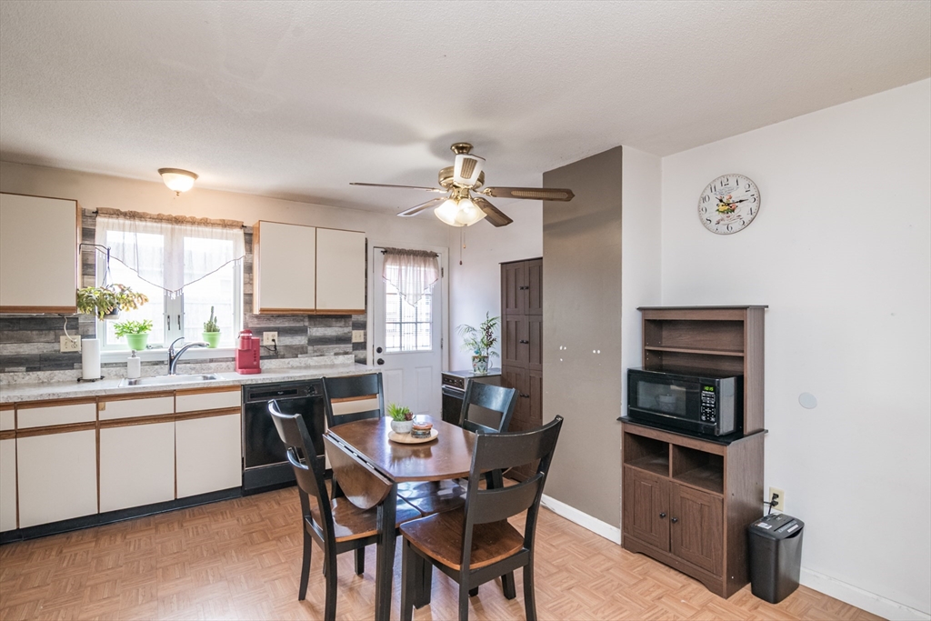 189 Essex Street, Unit R Springfield, MA 01151 - Photo 8 of 25 Gallery Image 8