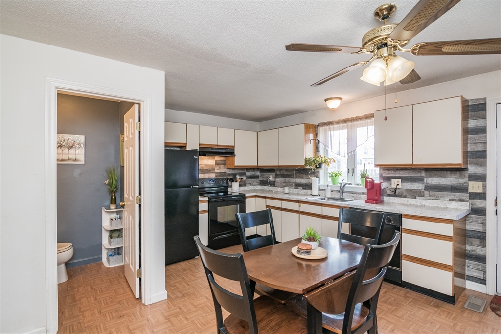 189 Essex Street, Unit R Springfield, MA 01151 - Photo 9 of 25 Gallery Image 9