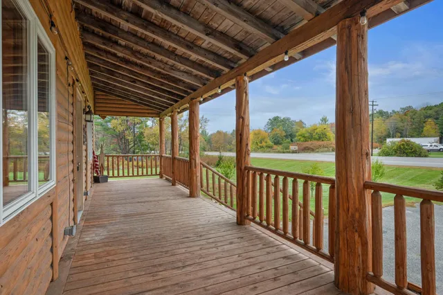 $312,500 | 275 Skowhegan Road, Fairfield, ME 04937