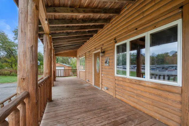 $312,500 | 275 Skowhegan Road, Fairfield, ME 04937