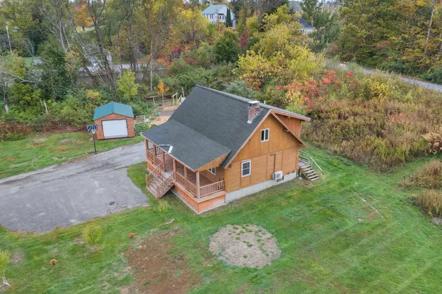 $312,500 | 275 Skowhegan Road, Fairfield, ME 04937