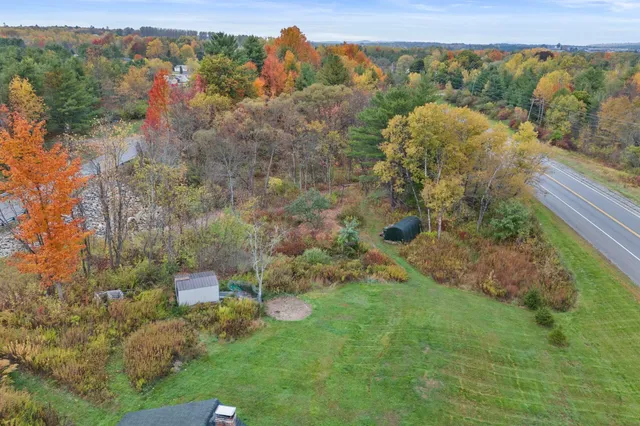 $312,500 | 275 Skowhegan Road, Fairfield, ME 04937