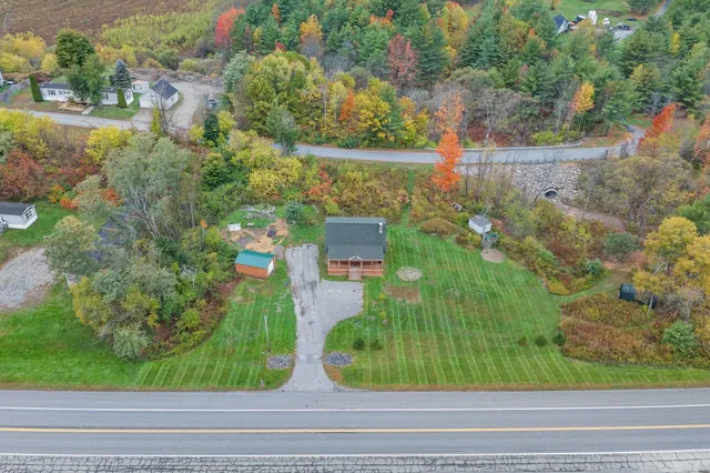 $312,500 | 275 Skowhegan Road, Fairfield, ME 04937