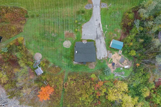 $312,500 | 275 Skowhegan Road, Fairfield, ME 04937