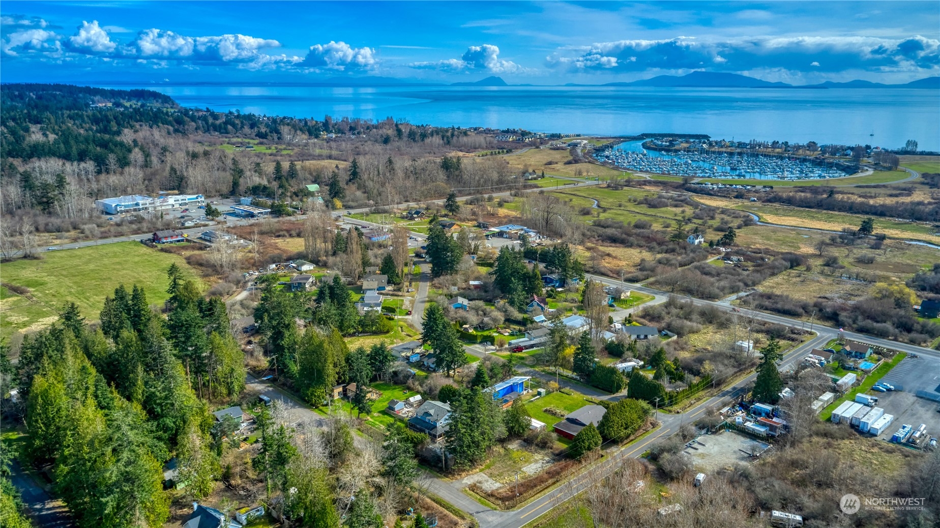 2020 Province Road Point Roberts, WA 98281 - Photo 7 of 14 a view of a city