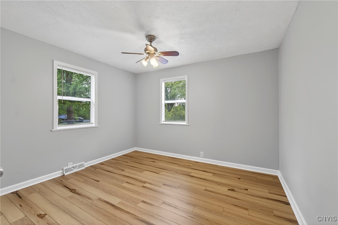 9541 Horseshoe Island Road Clay, NY 13041 - Photo 17 of 45