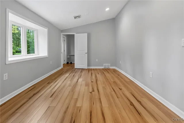 $239,000 | 9541 Horseshoe Island Road, Clay, NY 13041