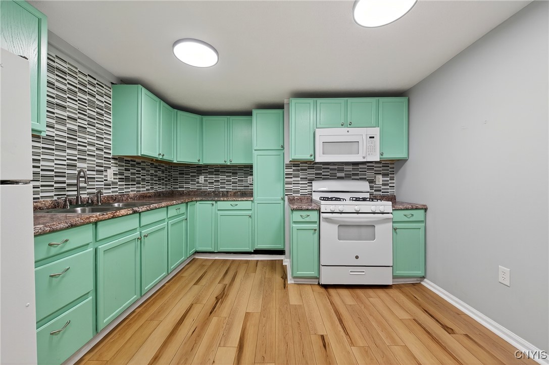 9541 Horseshoe Island Road Clay, NY 13041 - Photo 30 of 45