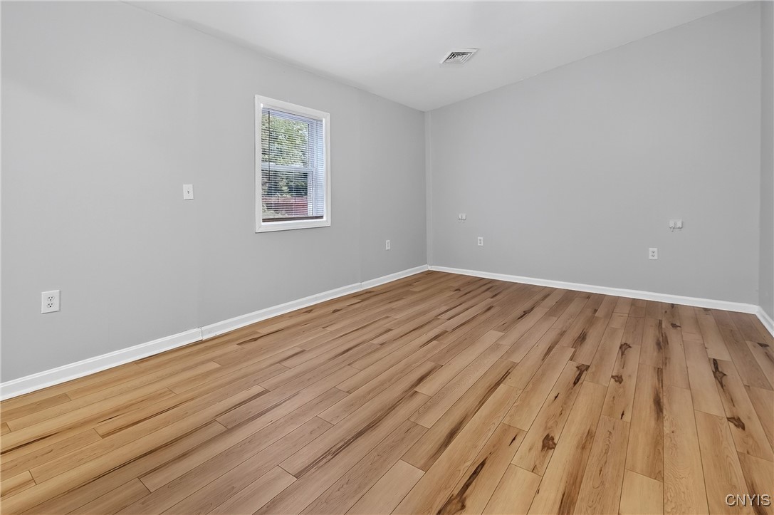 9541 Horseshoe Island Road Clay, NY 13041 - Photo 34 of 45