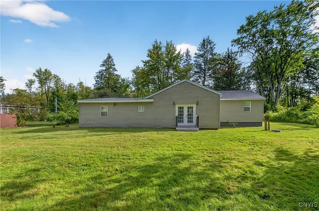 $239,000 | 9541 Horseshoe Island Road, Clay, NY 13041