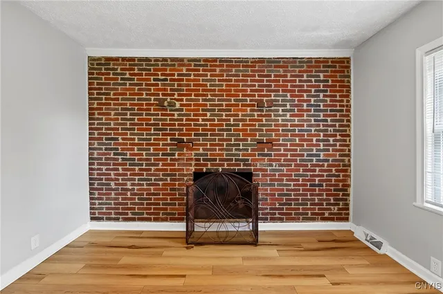 $239,000 | 9541 Horseshoe Island Road, Clay, NY 13041