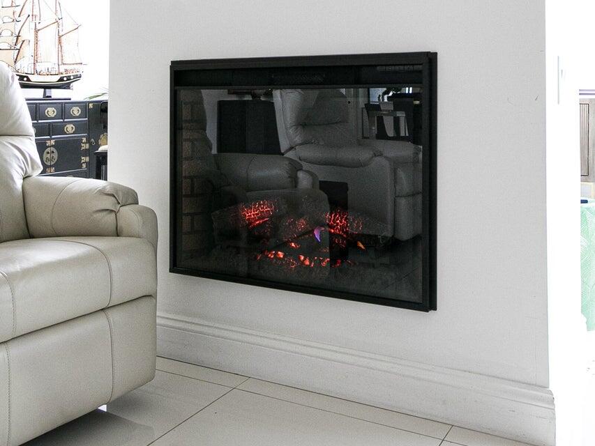 9264 Vista Del Lago, Unit 24I Boca Raton, FL 33428 - Photo 14 of 25 electric fireplace