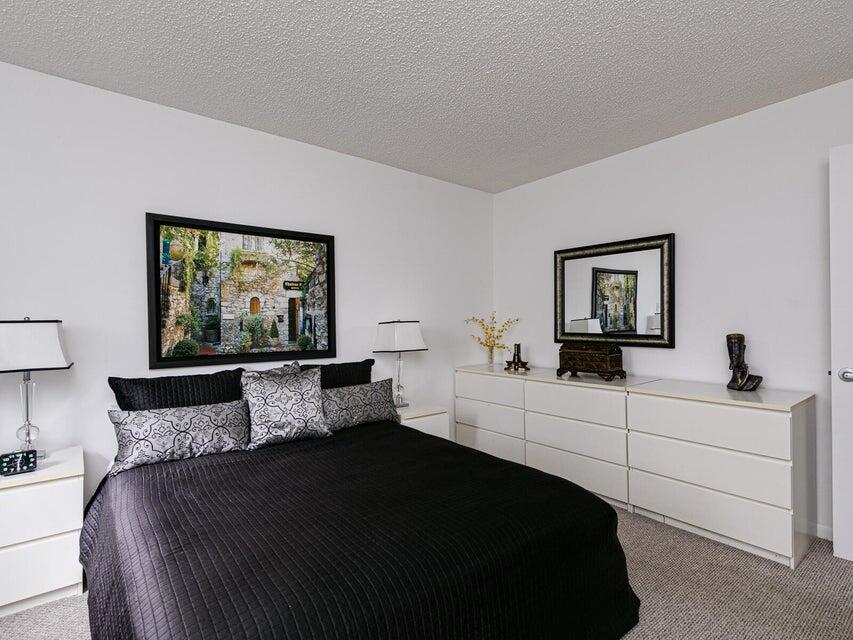 9264 Vista Del Lago, Unit 24I Boca Raton, FL 33428 - Photo 19 of 25 guest bdrm furniture