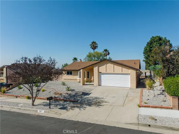 $899,000 | 13877 Shablow Avenue, Sylmar, CA 91342