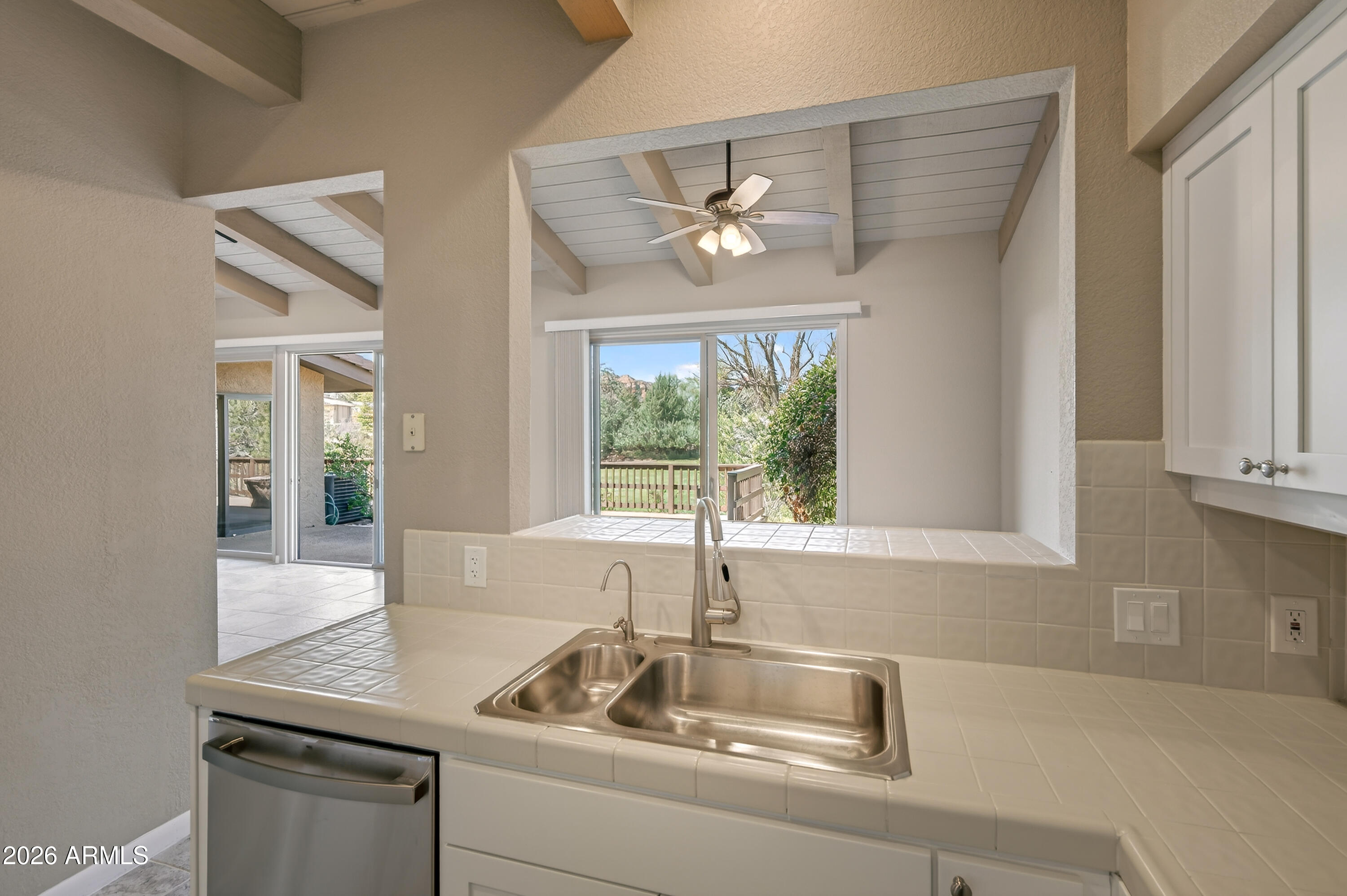 56 Red River Road Sedona, AZ 86351 - Photo 18 of 48 Pass thru window