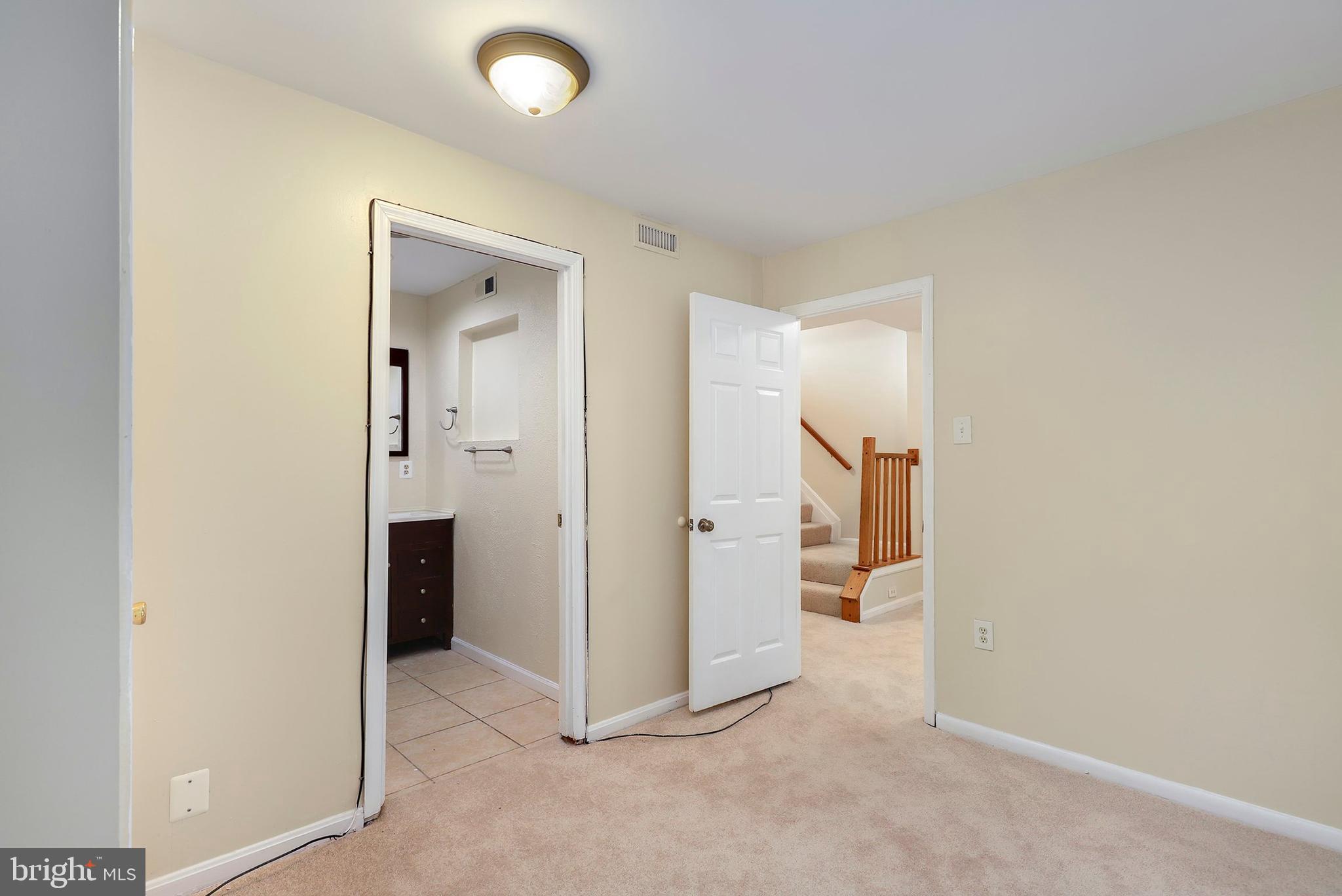 9239 Fairlane Place Laurel, MD 20708 - Photo 39 of 54 Gallery Image 39