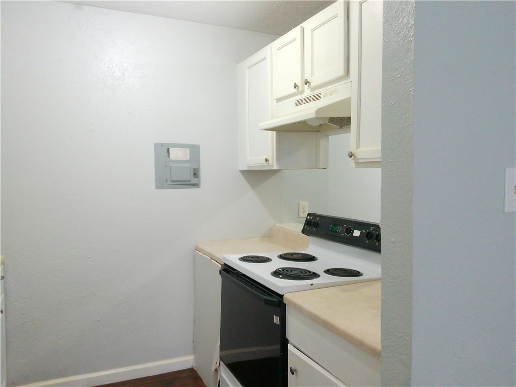 2026 Waldron Road, Unit 205 Corpus Christi, TX 78418 - Photo 4 of 10