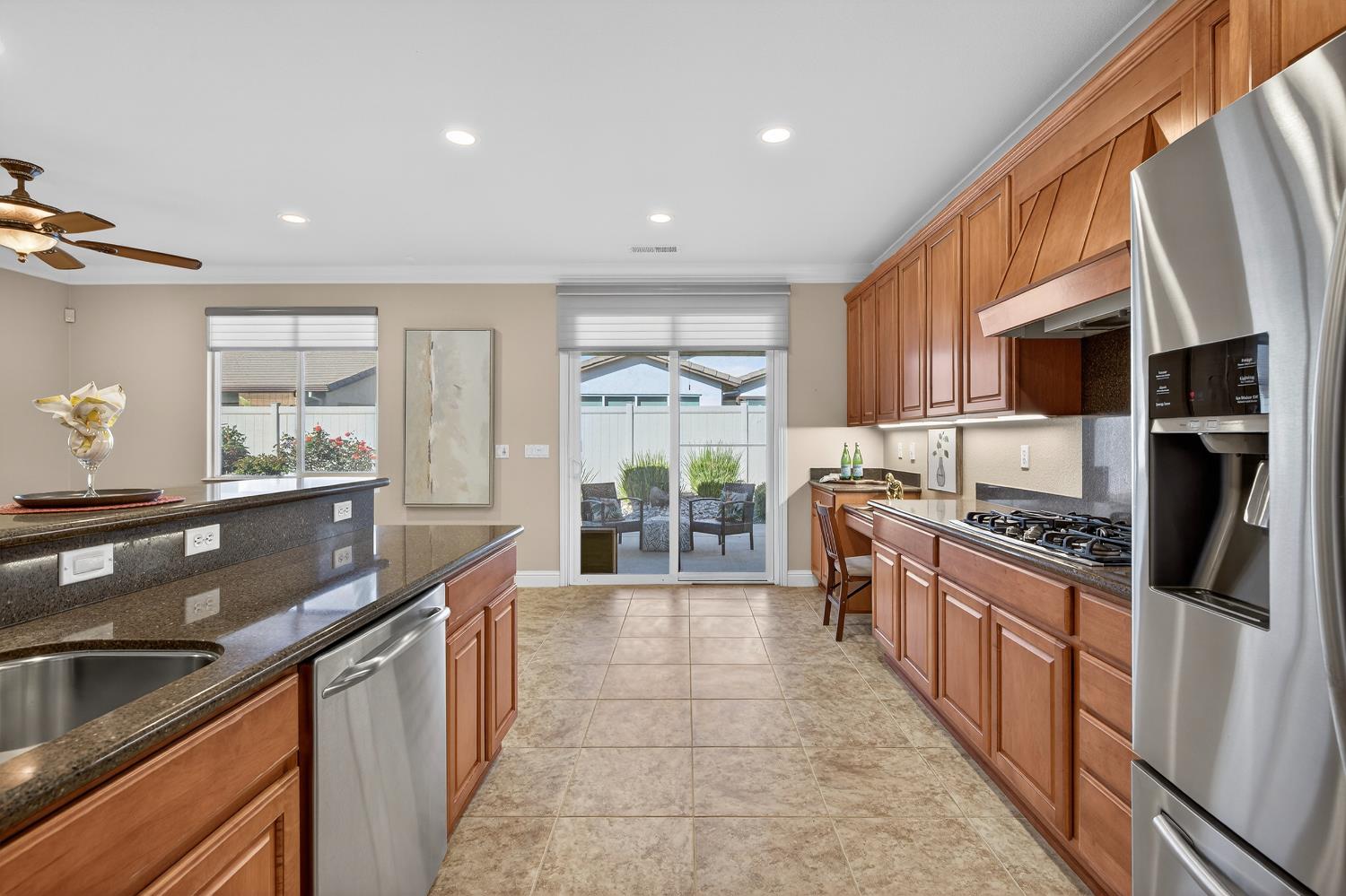 2379 Pepper Tree Lane Manteca, CA 95336 - Photo 20 of 61