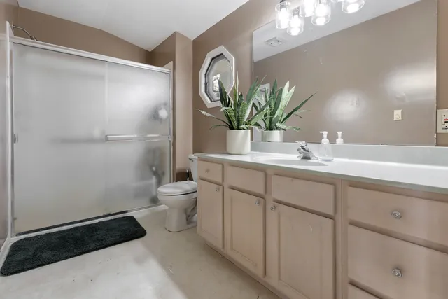 $429,900 | 6610 Cherry Valley Road, Kingston, IL 60145