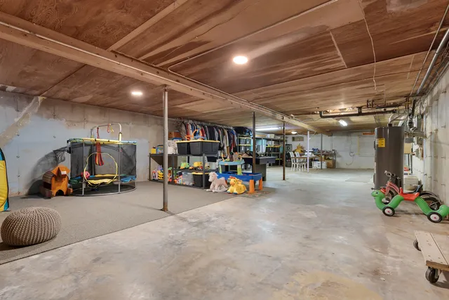 $429,900 | 6610 Cherry Valley Road, Kingston, IL 60145