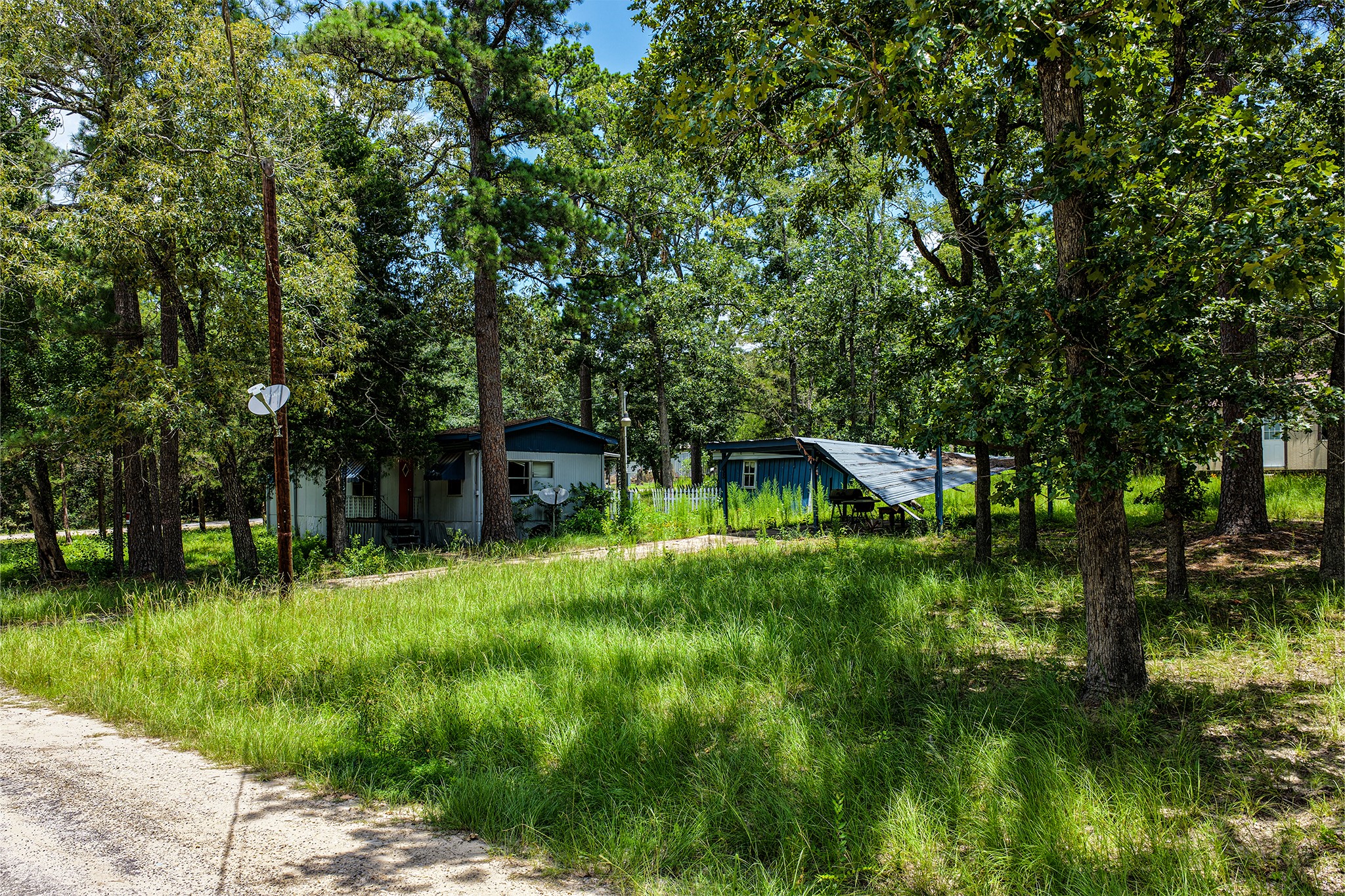 383 Post Oak Circle Trinity, TX 75862 - Photo 4 of 17