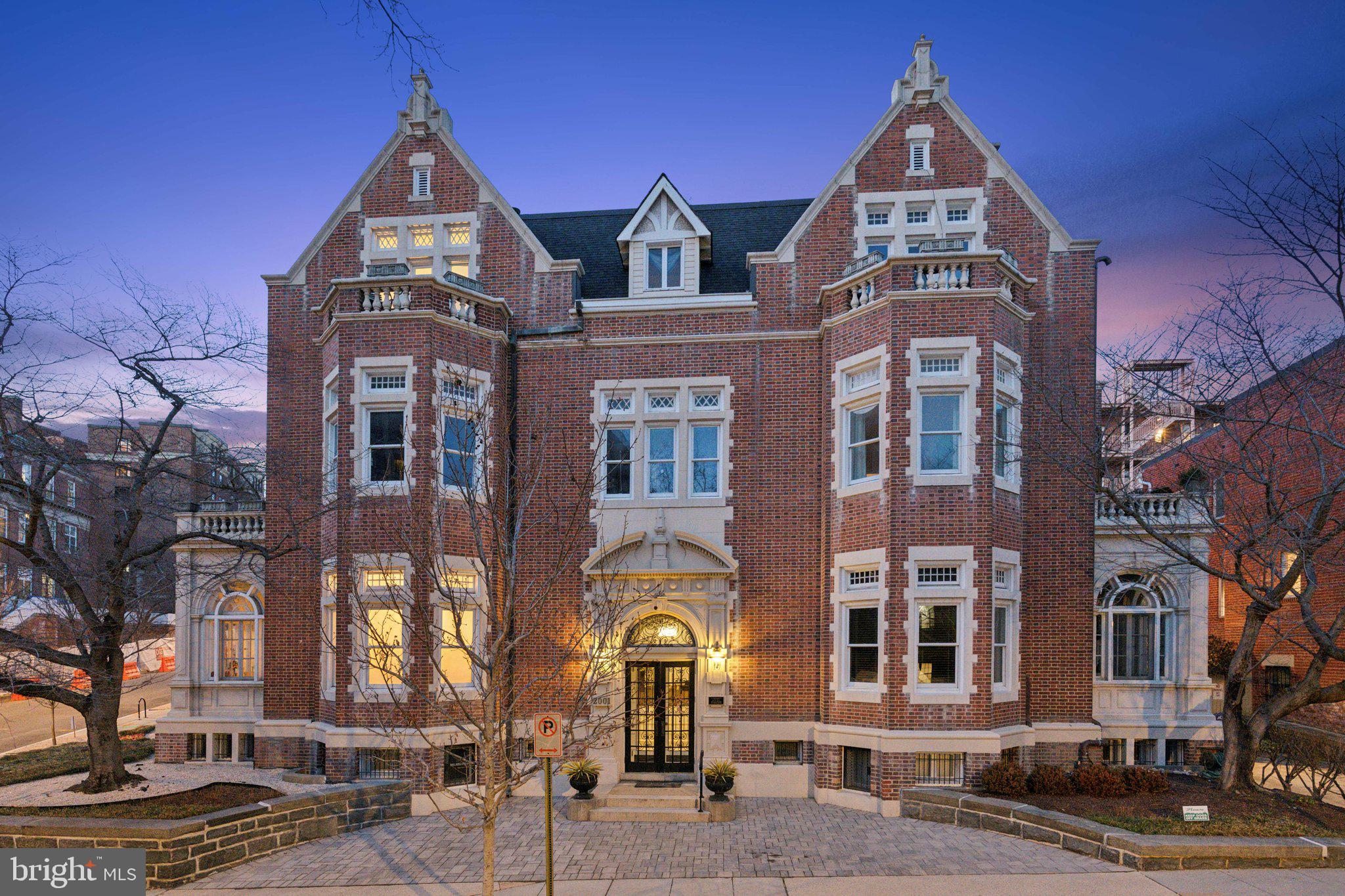 2001 19th Street Northwest, Unit 4 Washington, DC 20009 - Photo 39 of 42 a front view of a building