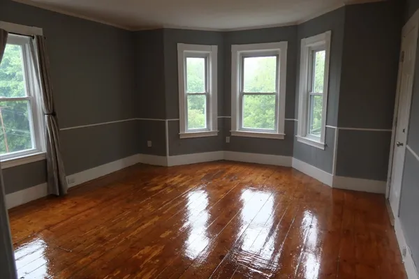 $2,400 | 348 Fairmount Street, Unit 1, Fitchburg, MA 01420