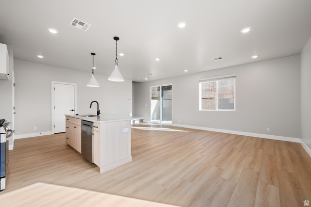 4017 Razor Drive, Unit 113 Washington, UT 84780 - Photo 2 of 21 *Photo of similar unit