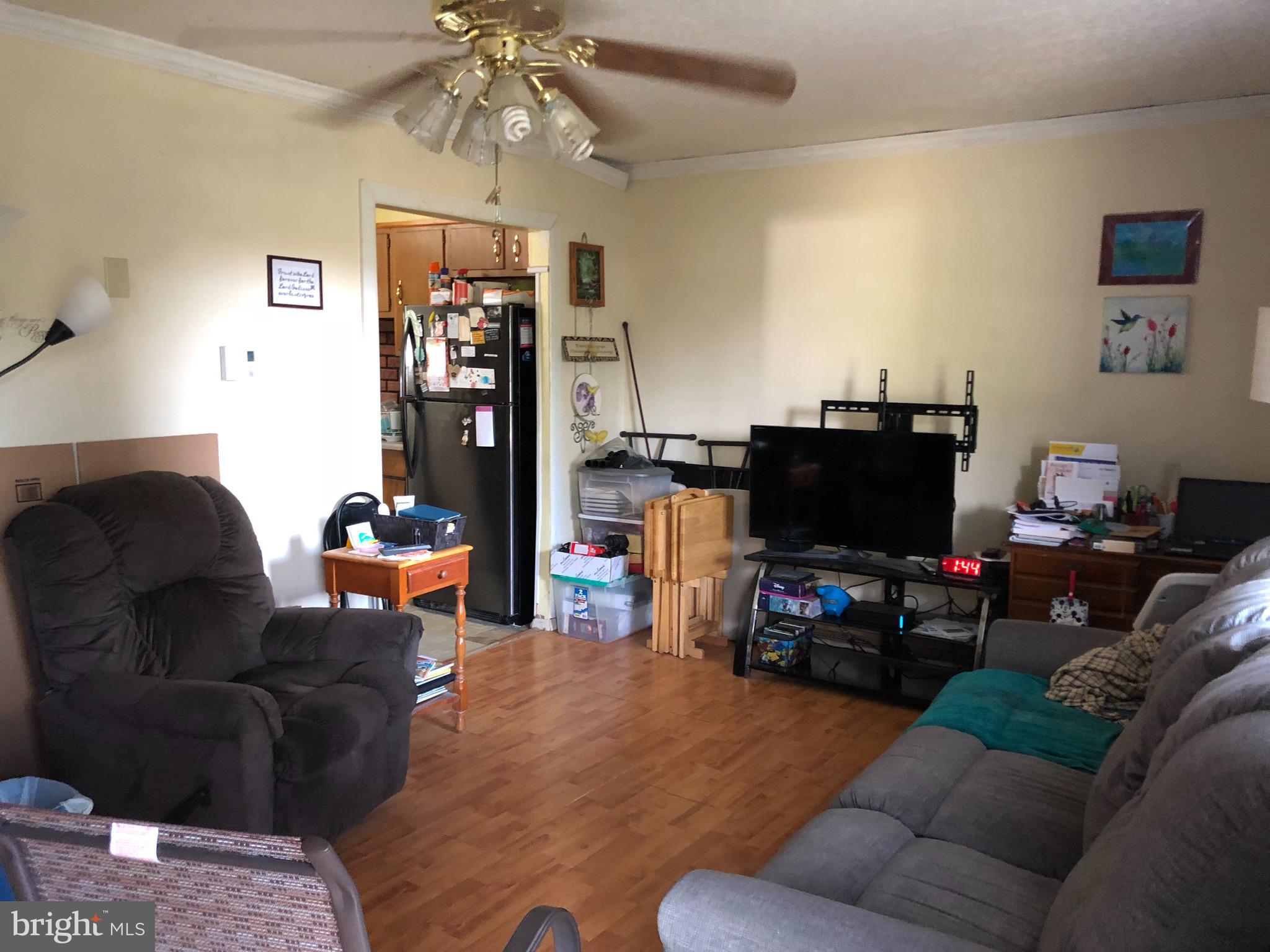 3603 Hooper Road New Windsor, MD 21776 - Photo 8 of 9 Lots of living space!