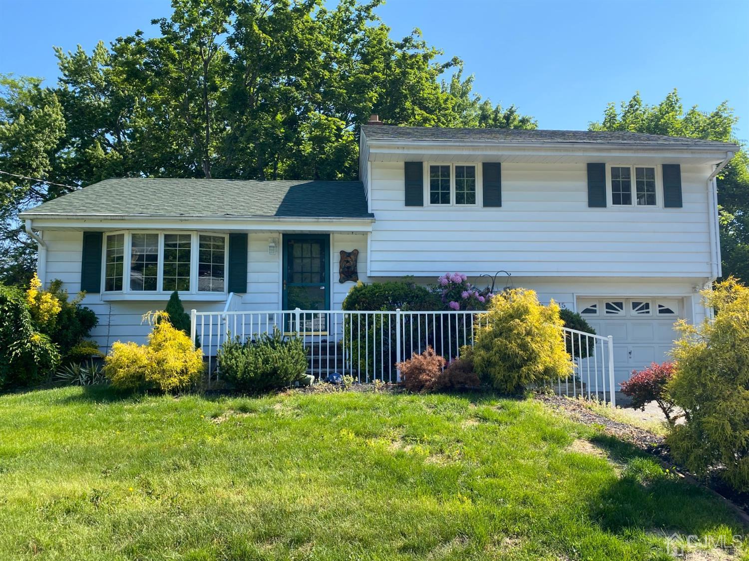 15 Venus Road Old Bridge, NJ 08879 - Photo 1 of 25 Gallery Image 1