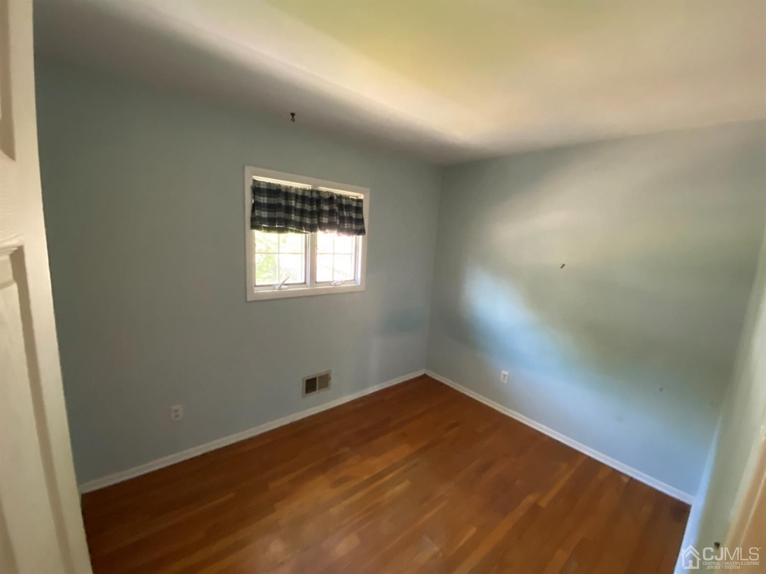 15 Venus Road Old Bridge, NJ 08879 - Photo 12 of 25 Gallery Image 12