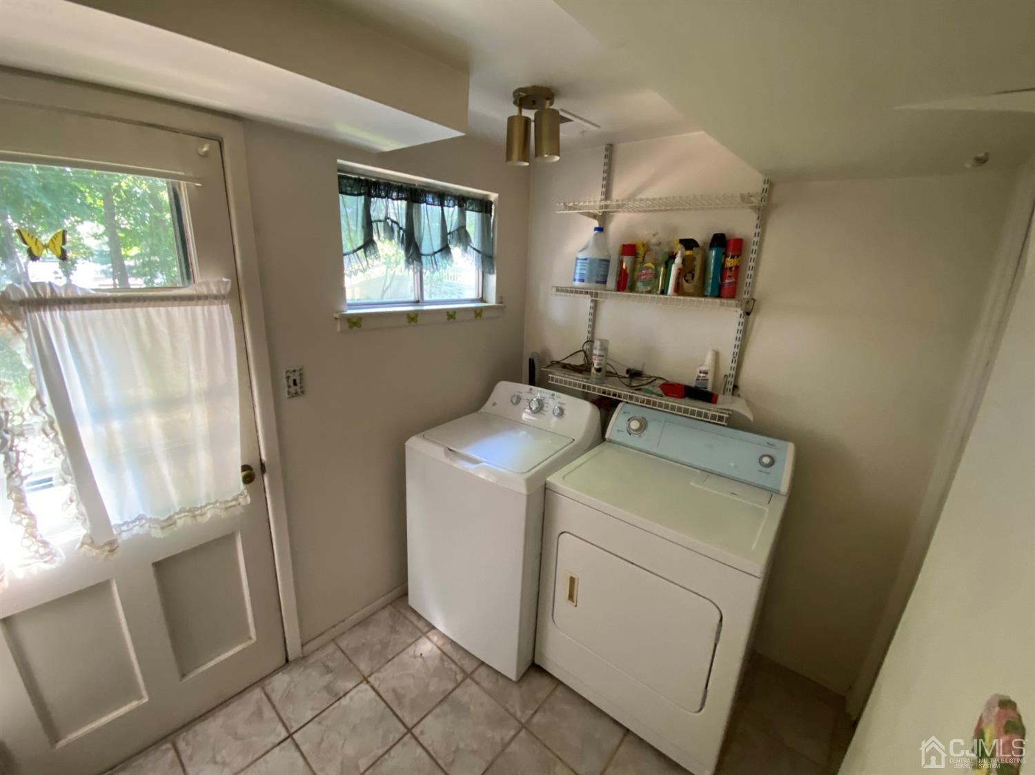 15 Venus Road Old Bridge, NJ 08879 - Photo 17 of 25 Gallery Image 17