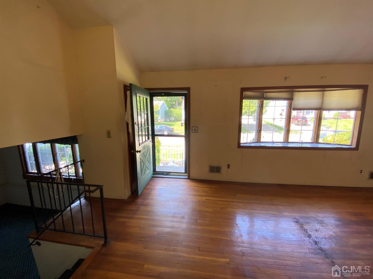 15 Venus Road Old Bridge, NJ 08879 - Photo 4 of 25 Gallery Image 4