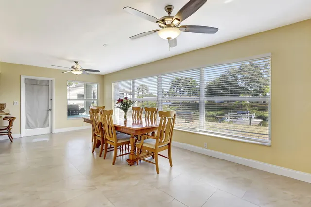 $1,600 | 683 Southeast Harborview Drive, Port St. Lucie, FL 34983