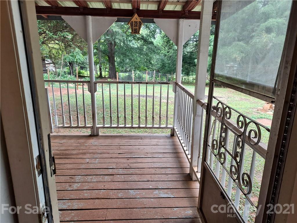 2208 Claremont Road Newton, NC 28658 - Photo 14 of 24 Gallery Image 14