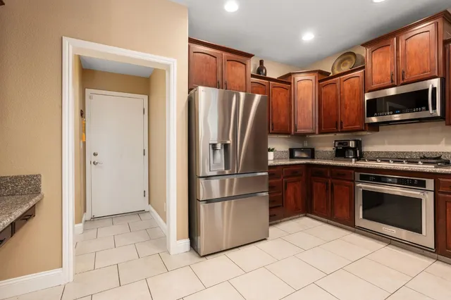 $420,000 | 2868 Casty Court, Sanger, CA 93657