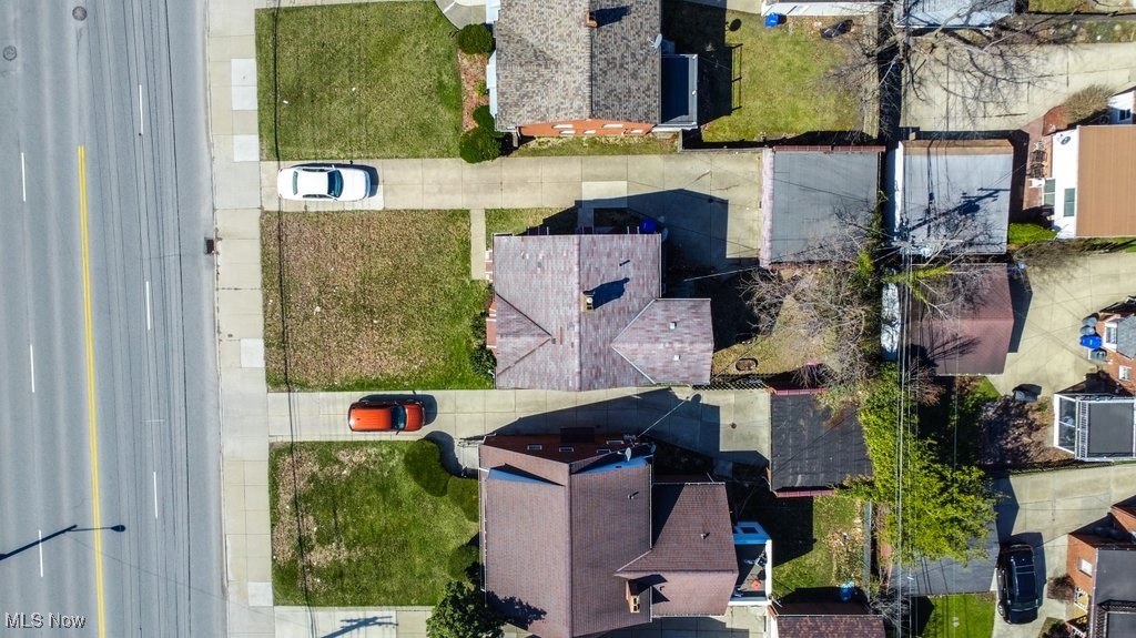 13677 Cedar Road Cleveland, OH 44118 - Photo 49 of 50 Aerial perspective of suburban area